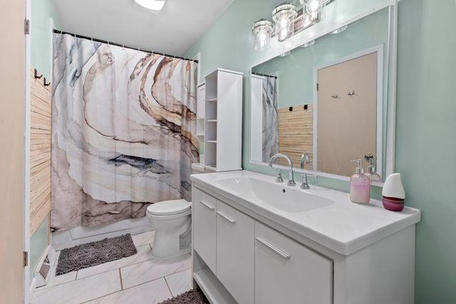 3193 Hickory Street, Portage, IN 46368