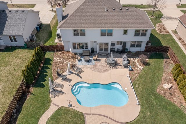 236 Isleview Drive, Oswego, IL 60543