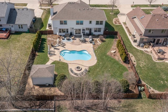236 Isleview Drive, Oswego, IL 60543