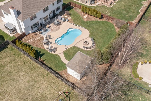 236 Isleview Drive, Oswego, IL 60543