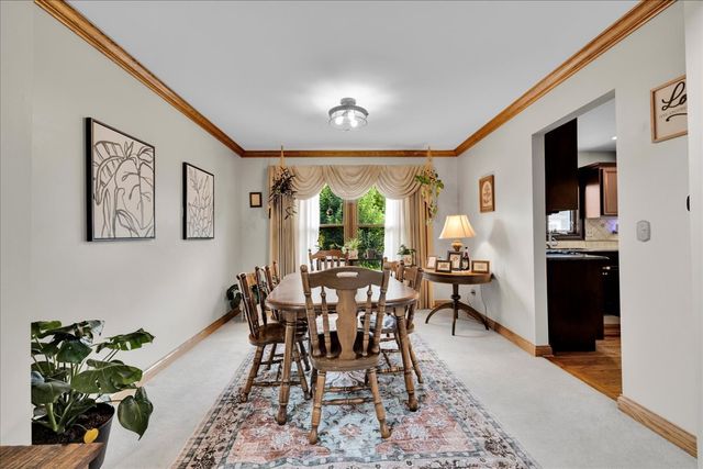 236 Isleview Drive, Oswego, IL 60543