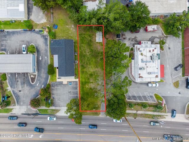 1024 S College Road, Wilmington, NC 28403
