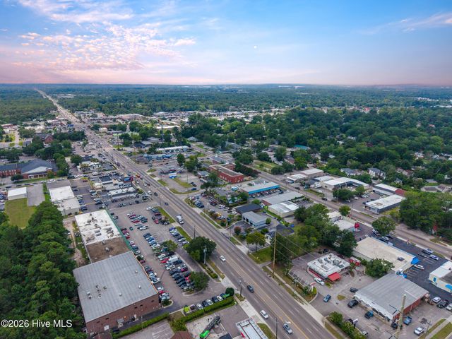 1024 S College Road, Wilmington, NC 28403