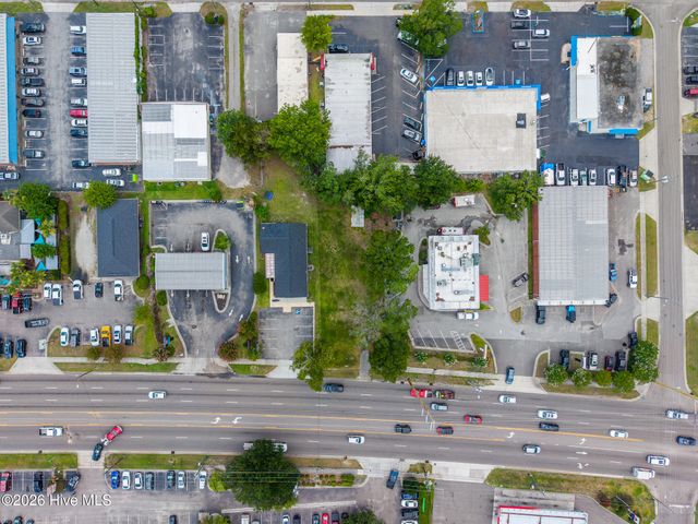 1024 S College Road, Wilmington, NC 28403