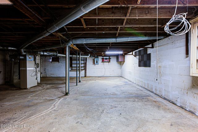 7311 Sky Blue Ave, Louisville, KY 40258