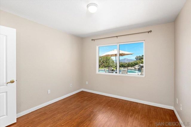 1033 Via Contenta, Escondido, CA 92029