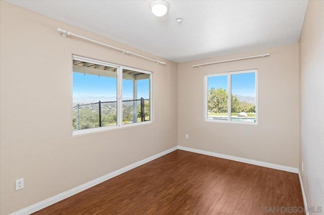 1033 Via Contenta, Escondido, CA 92029