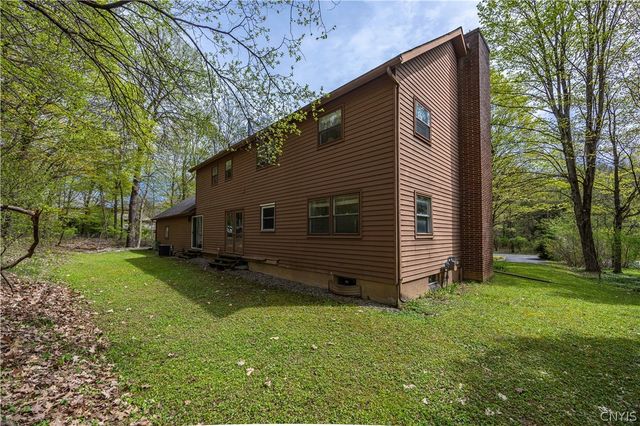 5037 Pine Valley Drive, Dewitt, NY 13066