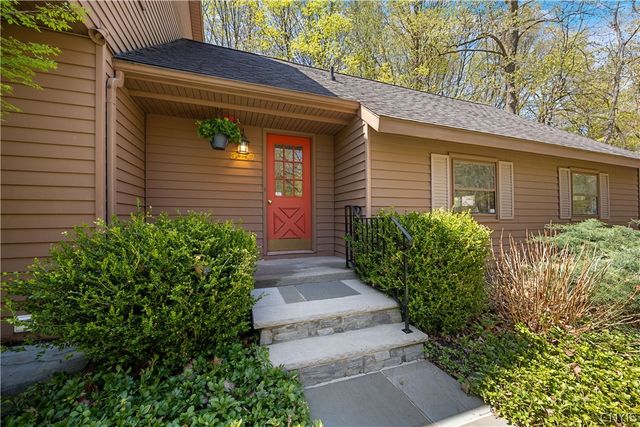 5037 Pine Valley Drive, Dewitt, NY 13066