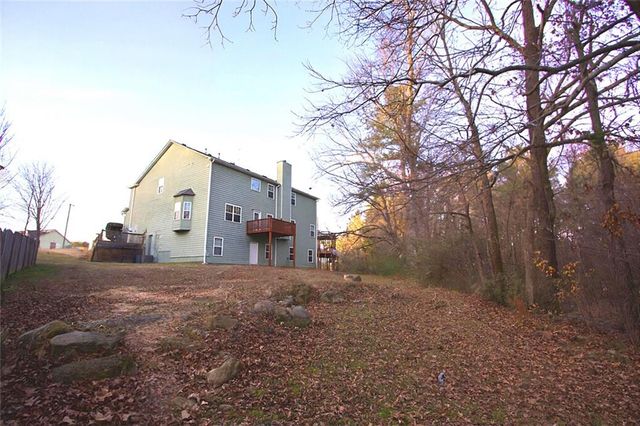 6074 Locklear Way, Douglasville, GA 30134