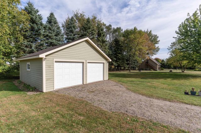 1020 Verlin Lane, Fergus Falls, MN 56537