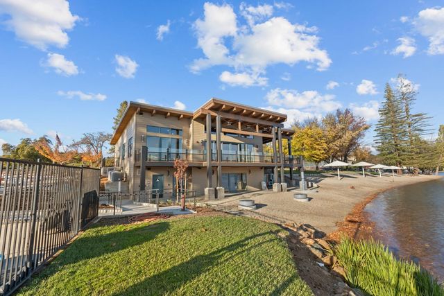 11527 Madrone Ct, Auburn, CA 95602