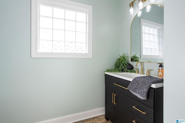 165 WOOD LANE, Talladega, AL 35160