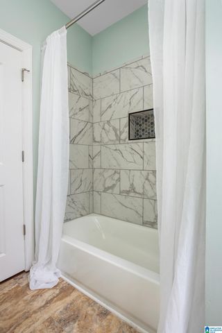 165 WOOD LANE, Talladega, AL 35160