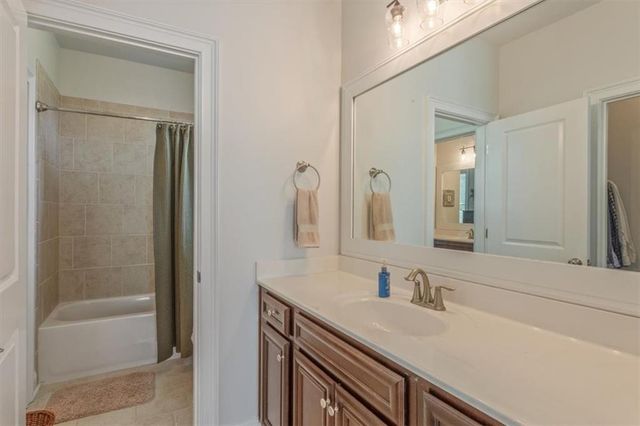 327 Carmichael Circle, Canton, GA 30115