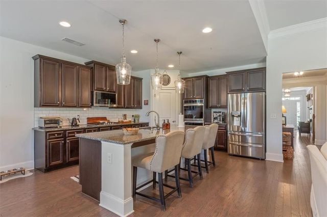 327 Carmichael Circle, Canton, GA 30115