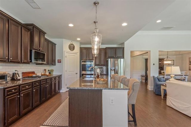 327 Carmichael Circle, Canton, GA 30115