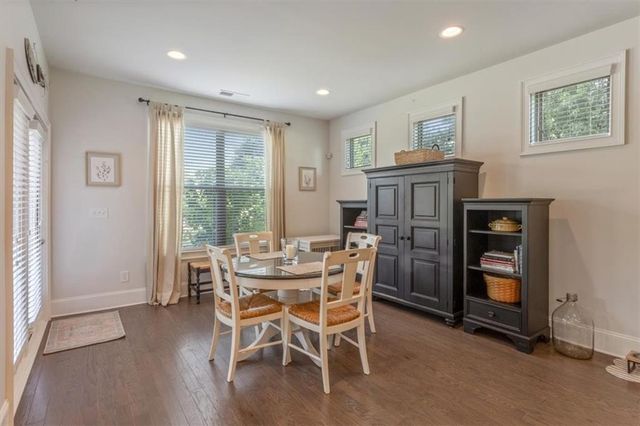 327 Carmichael Circle, Canton, GA 30115