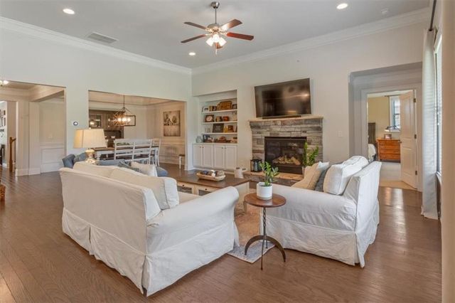 327 Carmichael Circle, Canton, GA 30115