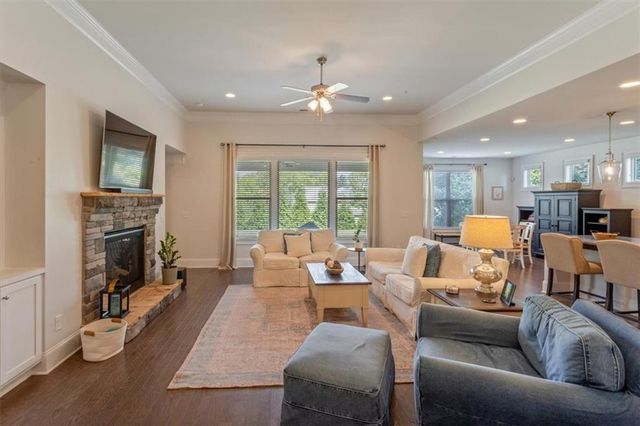 327 Carmichael Circle, Canton, GA 30115