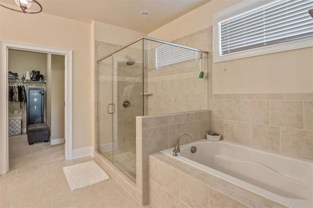 327 Carmichael Circle, Canton, GA 30115