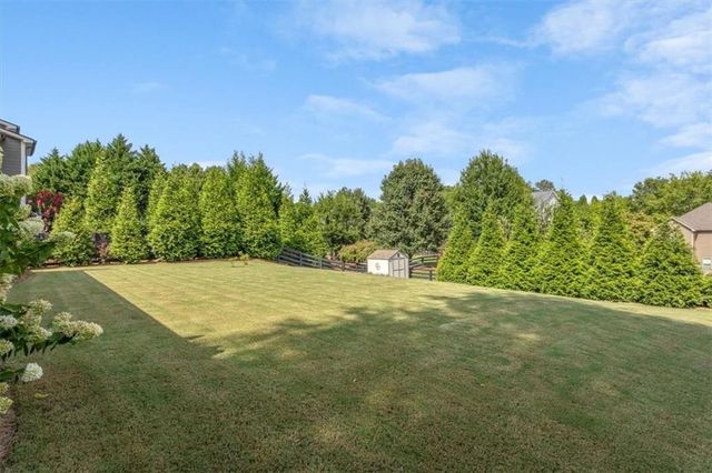 327 Carmichael Circle, Canton, GA 30115