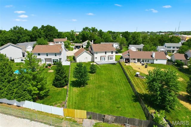 210 Autumn Rose Court, O'fallon, MO 63368