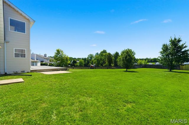 210 Autumn Rose Court, O'fallon, MO 63368