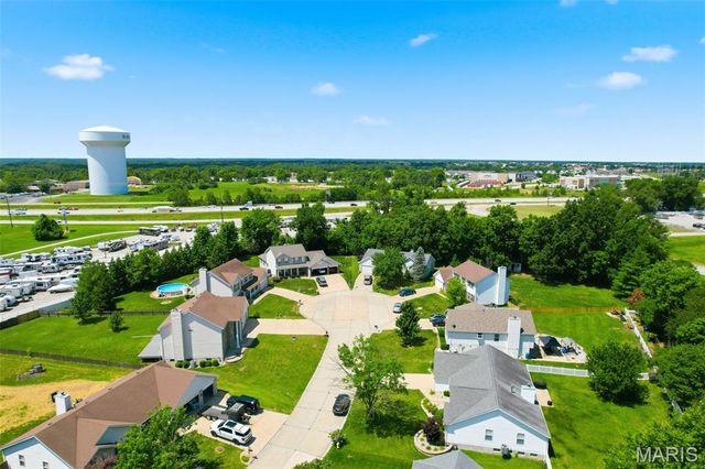 210 Autumn Rose Court, O'fallon, MO 63368
