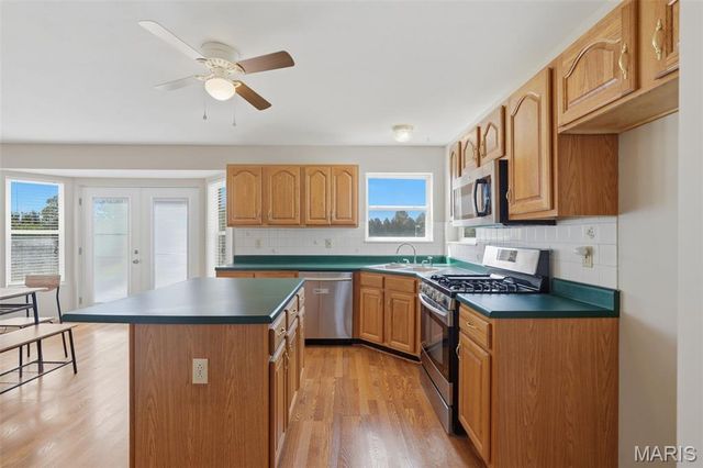 210 Autumn Rose Court, O'fallon, MO 63368