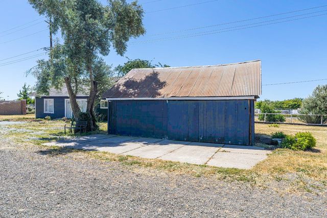 19435 East St, Woodland, CA 95776