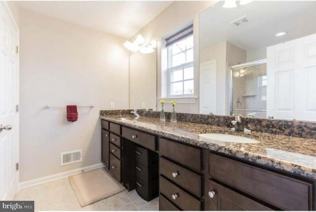 29137 HICKORY LN, Langhorne, PA 19047