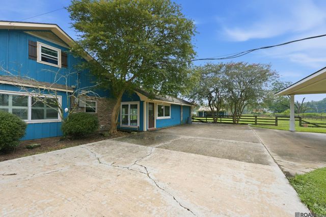 23231 Sunnyside Ln, Zachary, LA 70791
