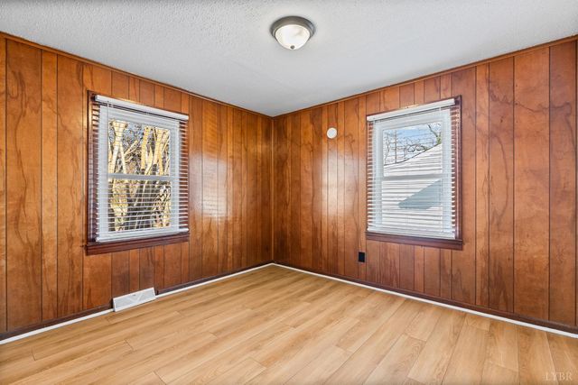 1318 5th Street, Altavista, VA 24517