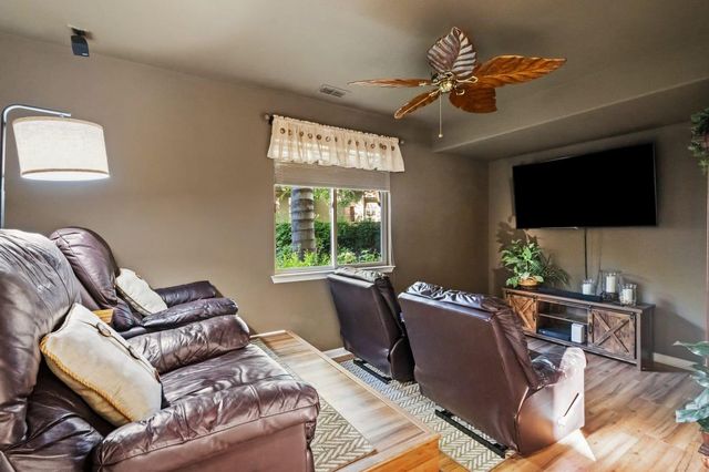 23 Agnell Ct, Sacramento, CA 95835
