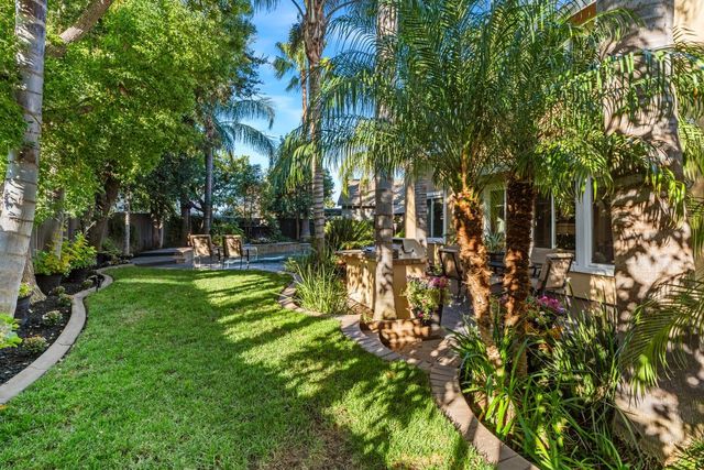 23 Agnell Ct, Sacramento, CA 95835