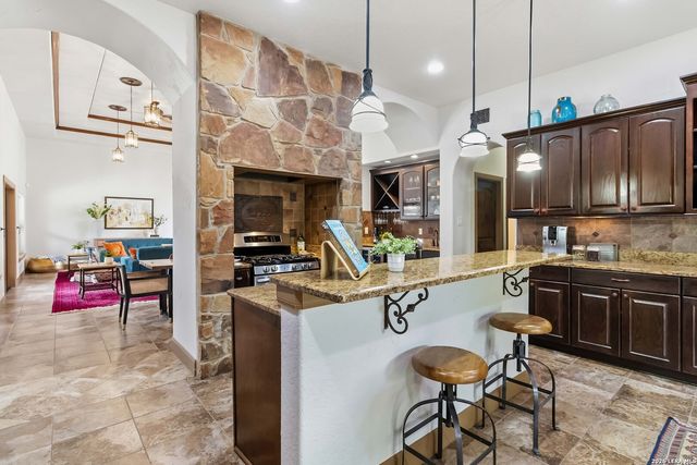 2915 ELK RIVER TRL, Bulverde, TX 78163