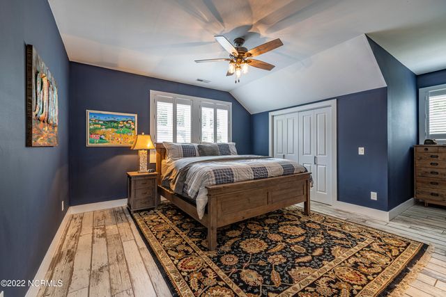 4368 Us 117, Burgaw, NC 28425