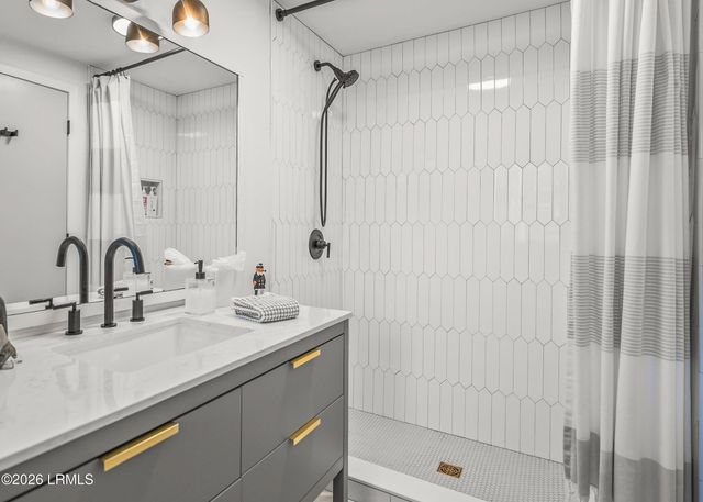 72 Lost Island Road, Beaufort, SC 29907