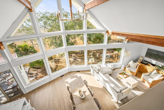 72 Lost Island Road, Beaufort, SC 29907