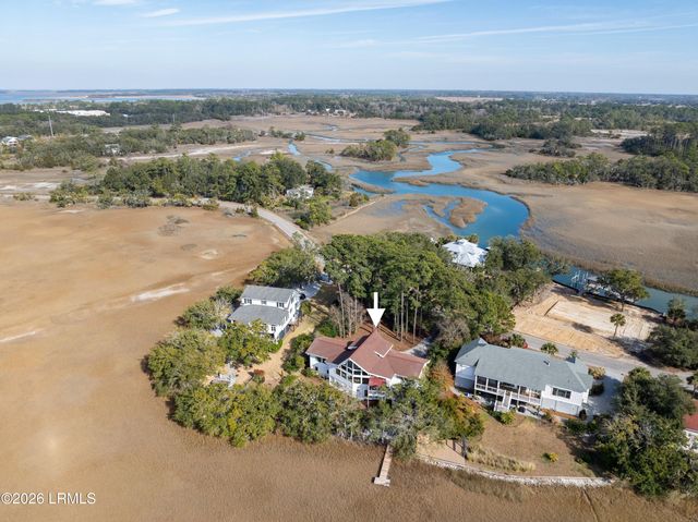 72 Lost Island Road, Beaufort, SC 29907