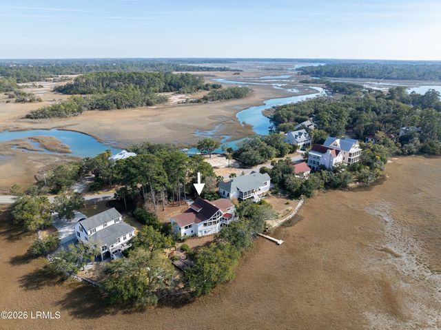 72 Lost Island Road, Beaufort, SC 29907