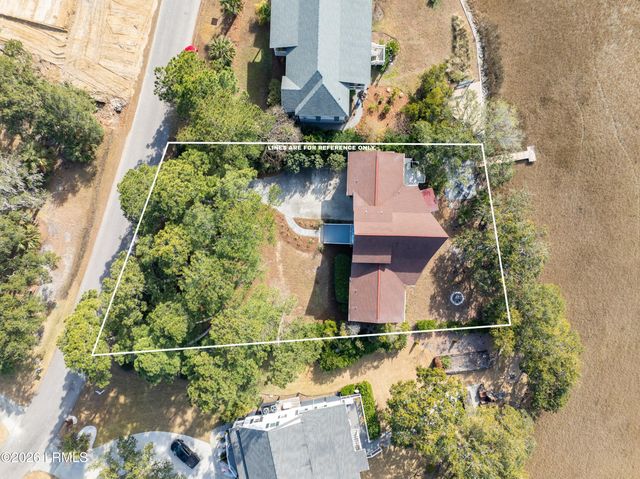 72 Lost Island Road, Beaufort, SC 29907