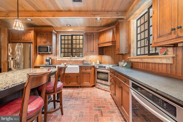 280 BLANTZ RD, Lititz, PA 17543