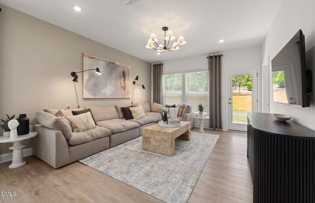 149 Omaha Way, Clayton, NC 27520