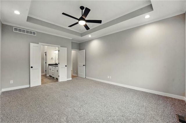 10504 N Mulberry Street, Kansas City, MO 64155