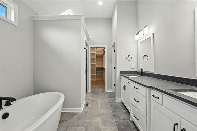 10504 N Mulberry Street, Kansas City, MO 64155