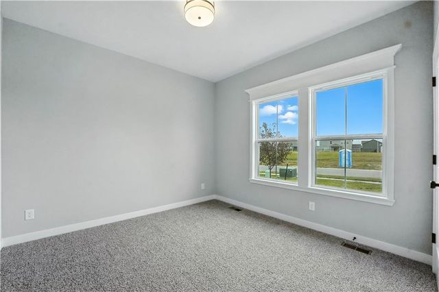 10504 N Mulberry Street, Kansas City, MO 64155