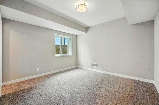 10504 N Mulberry Street, Kansas City, MO 64155