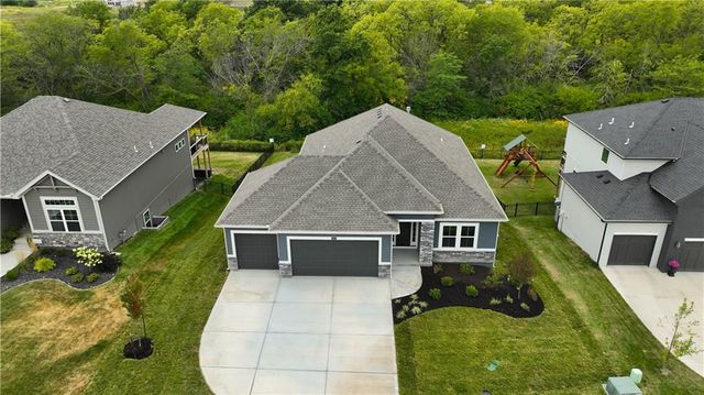 10504 N Mulberry Street, Kansas City, MO 64155